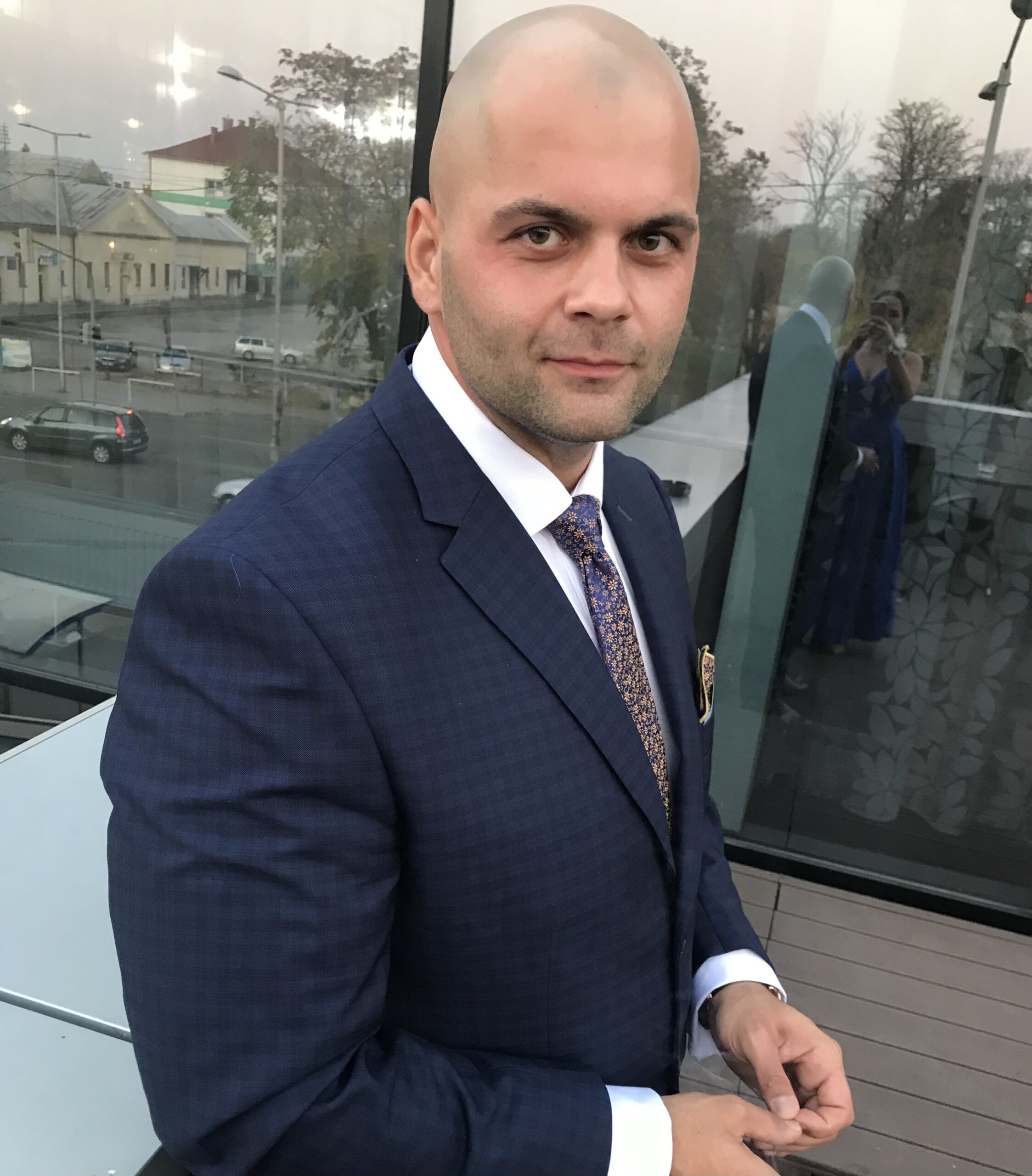 Patrik Tokár | Certifikovaný realitný maklér | AGIA reality - realitná kancelária Michalovce